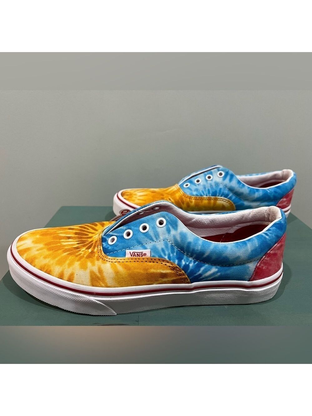 NWT Vans Era Juniors 6.5 Tie-Dye Sneakers - Picture 7 of 10